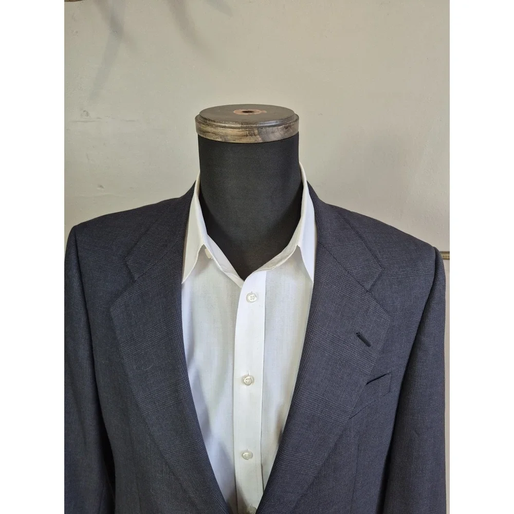 Jos A Bank Mens Vintage Wool Sport Coat 42R Blue Plaid USA 2 Button Blazer